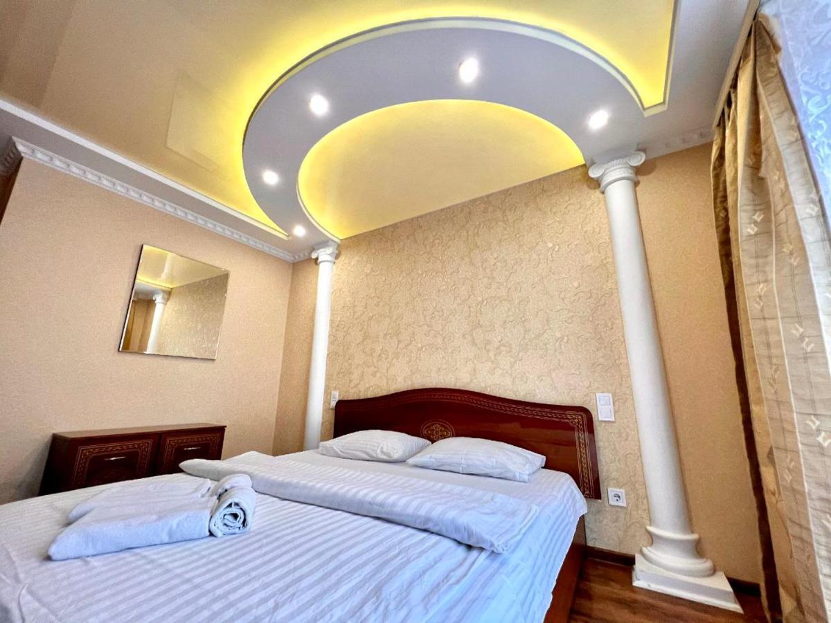Apartpoltava Двокімнатні Апартаменти, До 6 Спальних Місць, Кутова Ванна, Корпусний Парк, Документи Для Відрядження Zewnętrze zdjęcie